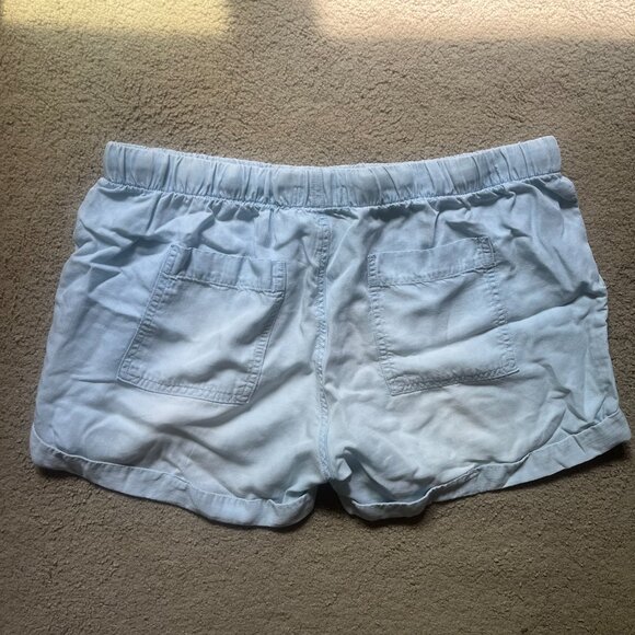 Cloth & Stone Chambray Shorts - Picture 2 of 2